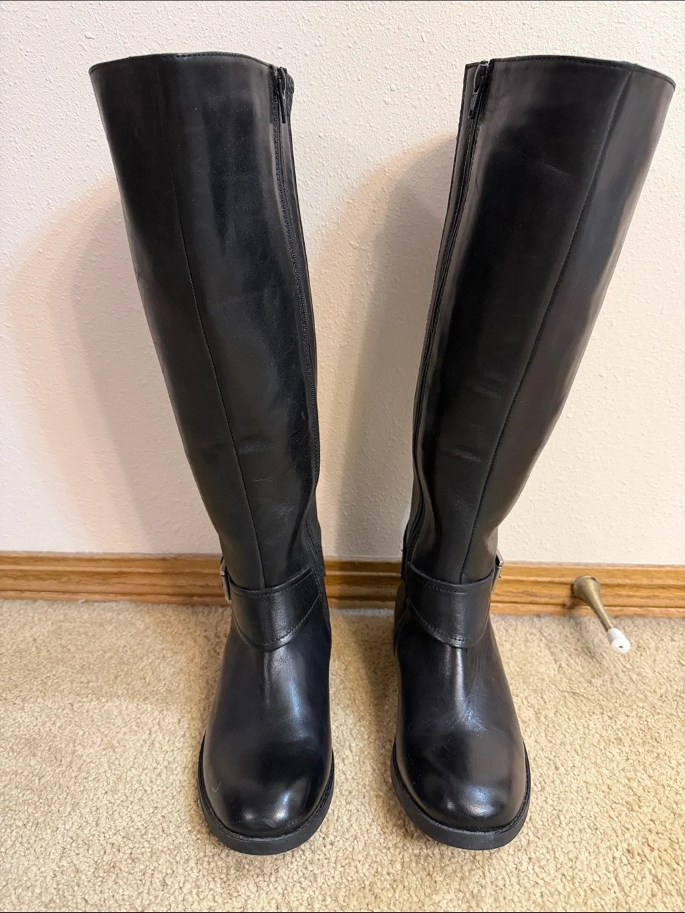 Clarks siE 5 Black Women's Tall Riding Boots - Classic Knee-High Style